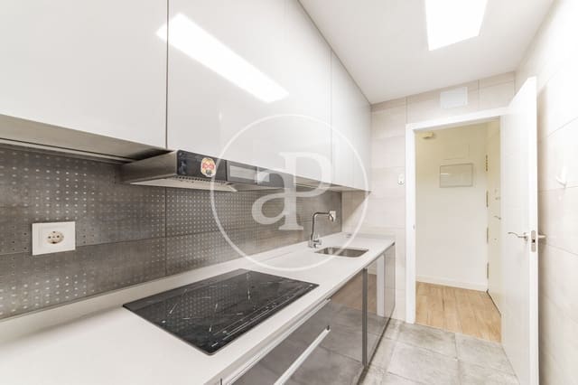 3 soveværelse Lejlighed til leje i Palos de Moguer, Madrid by - € 2.650 (Ref: 9085515)