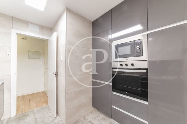 3 soveværelse Lejlighed til leje i Palos de Moguer, Madrid by - € 2.650 (Ref: 9085515)