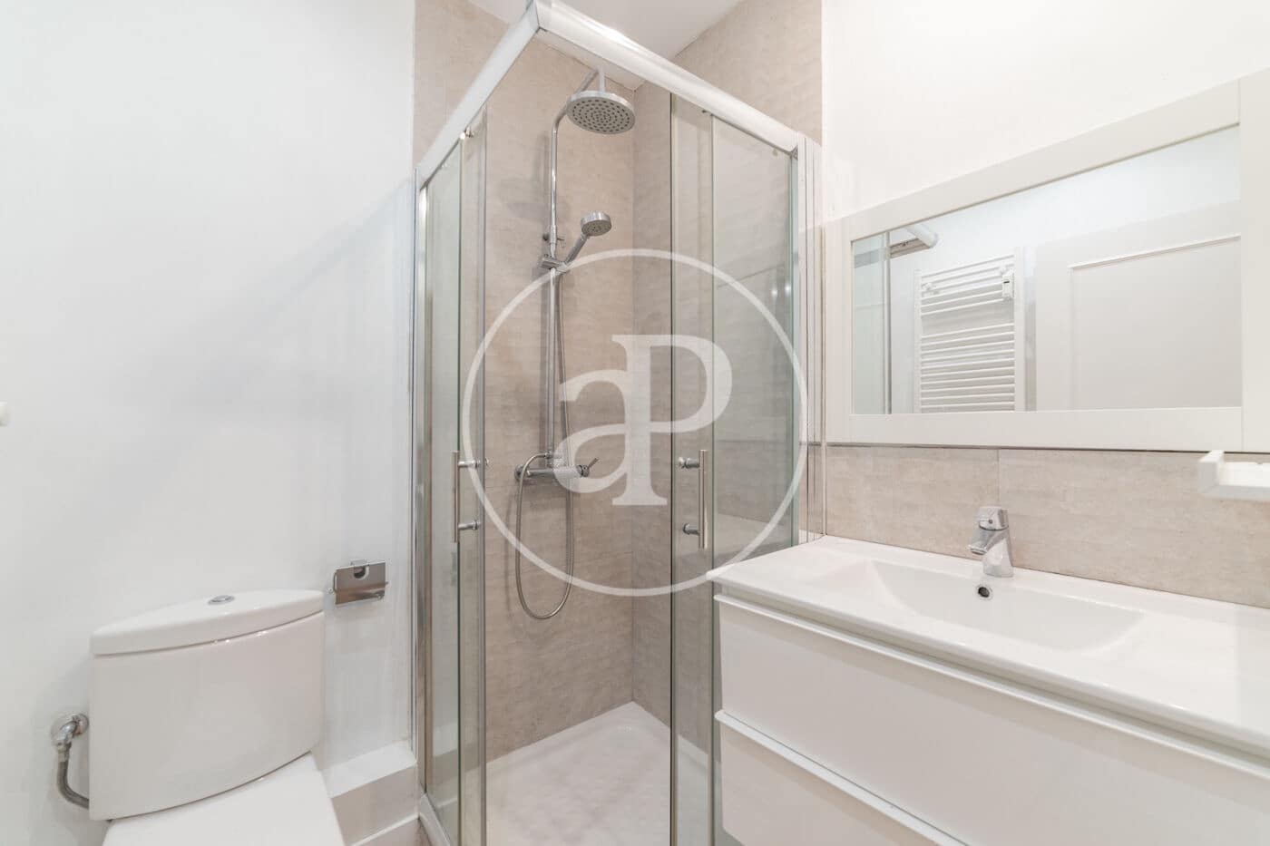 5 bedroom Apartment for rent in Madrid city - € 5,500 (Ref: 9091858)