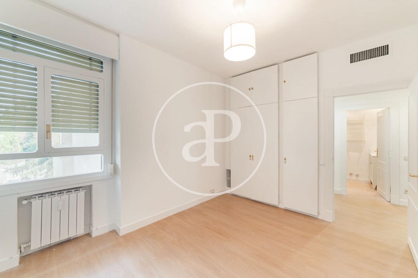 5 bedroom Apartment for rent in Madrid city - € 5,500 (Ref: 9091858)