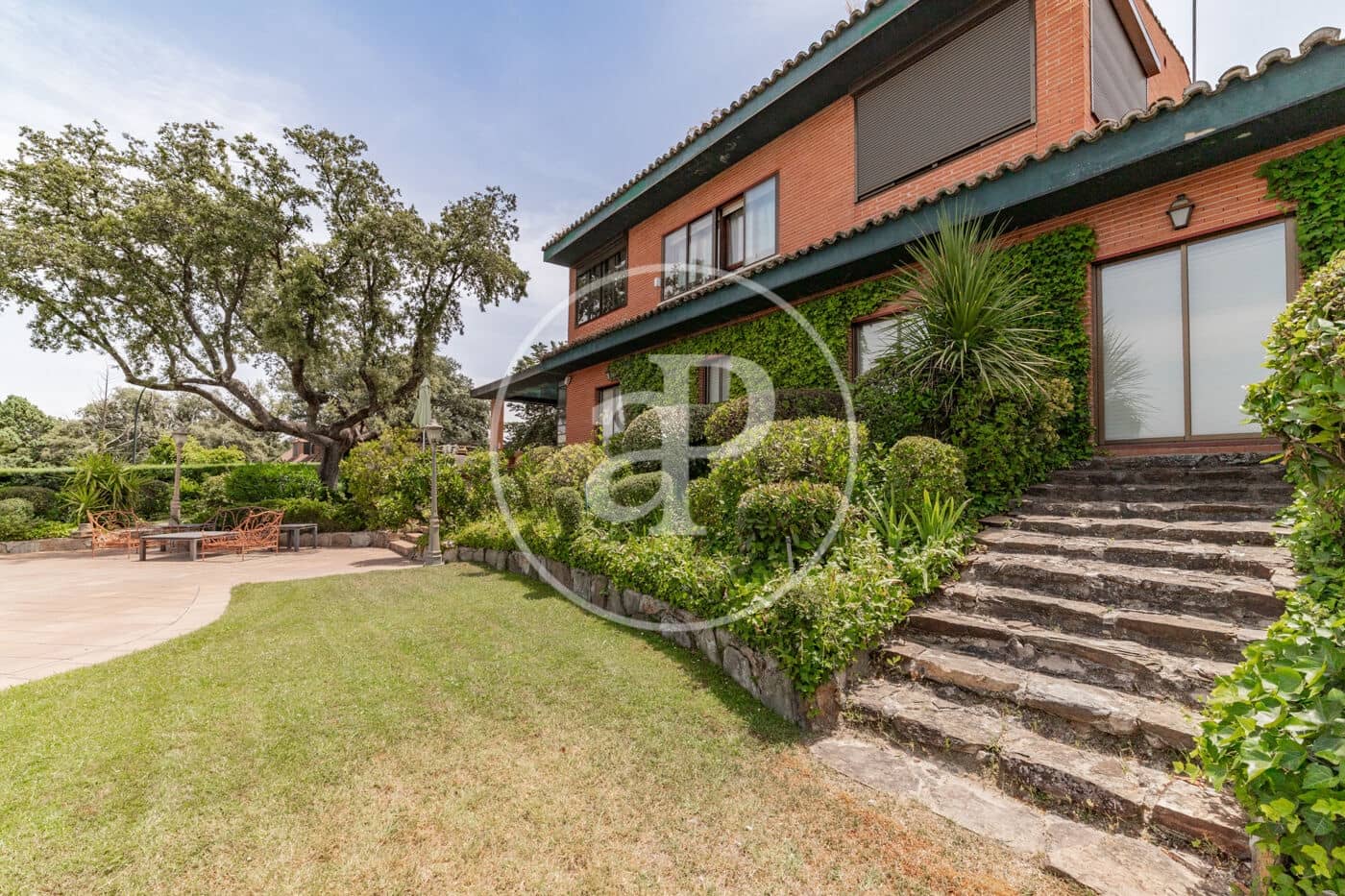 5 soveværelse Villa til salg i San Sebastian de los Reyes med swimmingpool - € 2.500.000 (Ref: 9091859)