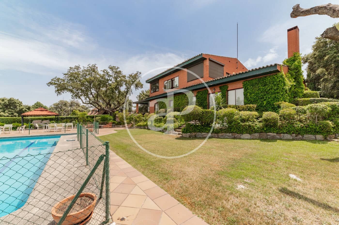 5 soveværelse Villa til salg i San Sebastian de los Reyes med swimmingpool - € 2.500.000 (Ref: 9091859)