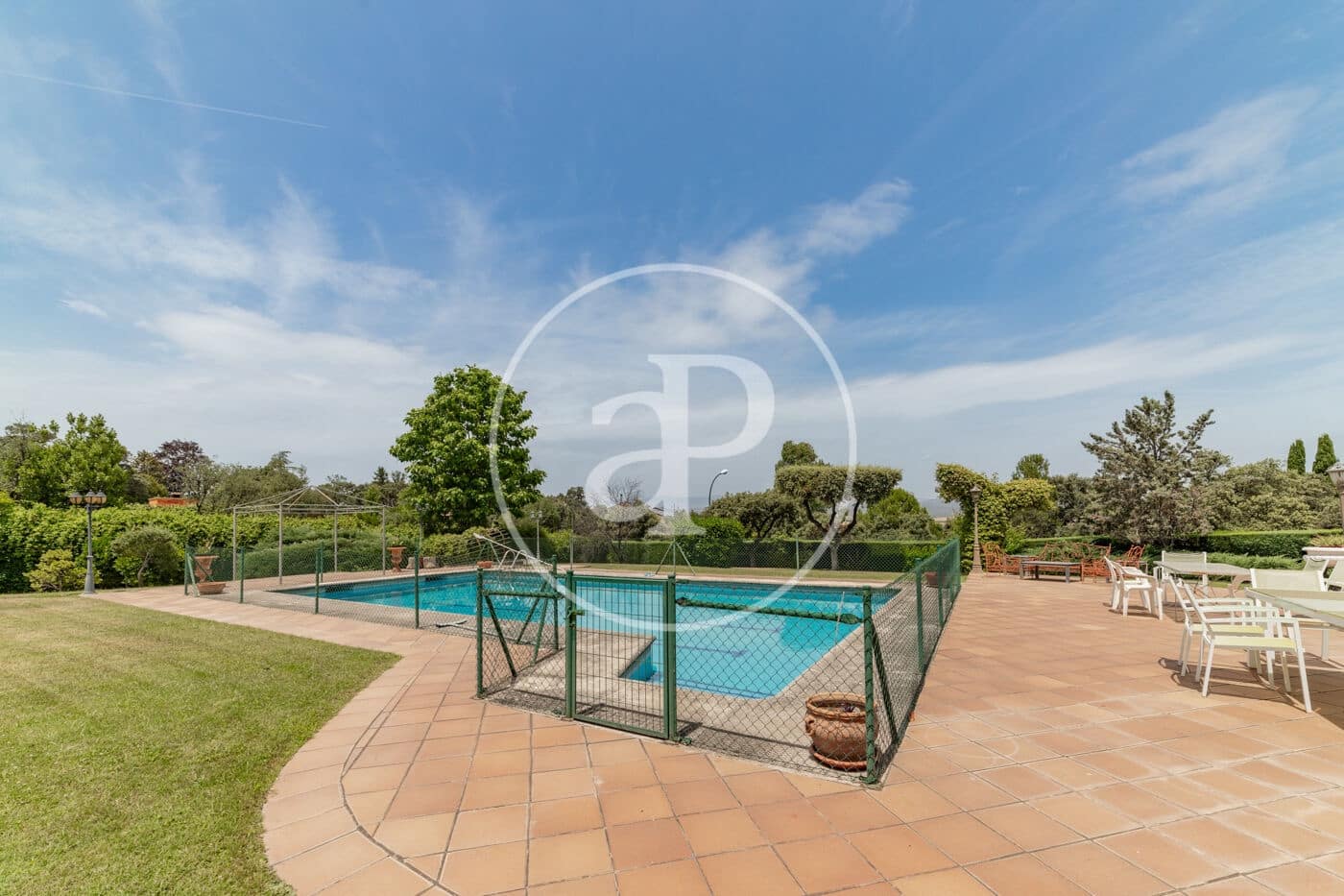 5 soveværelse Villa til salg i San Sebastian de los Reyes med swimmingpool - € 2.500.000 (Ref: 9091859)
