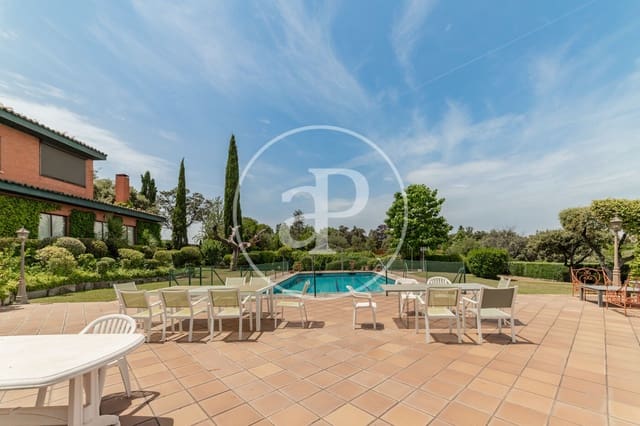 5 makuuhuone Huvila myytävänä paikassa San Sebastián de los Reyes mukana uima-altaan - 2 500 000 € (Ref: 9091859)