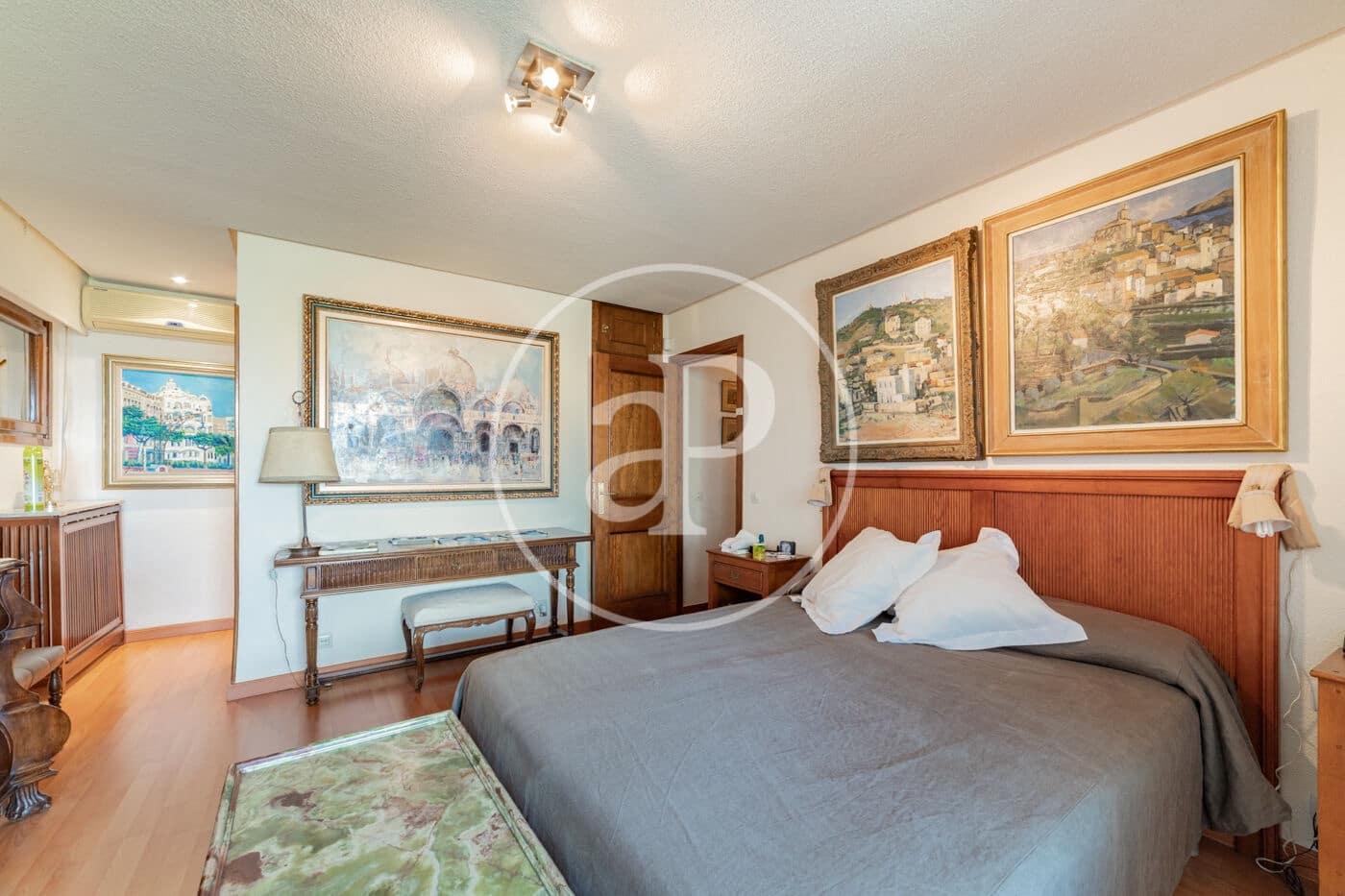 5 soveværelse Villa til salg i San Sebastian de los Reyes med swimmingpool - € 2.500.000 (Ref: 9091859)