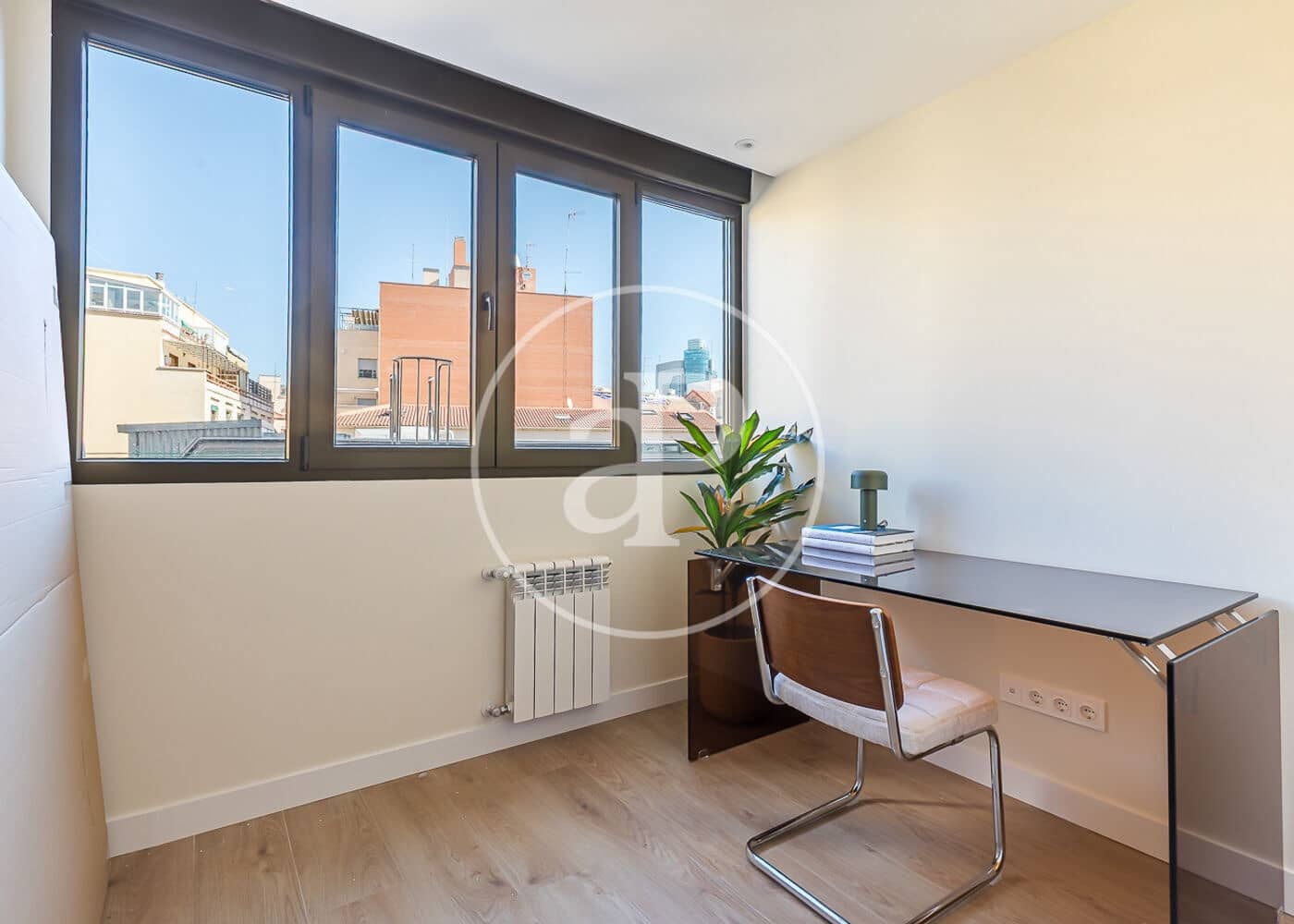 3 soveværelse Lejlighed til salg i Madrid by - € 1.575.000 (Ref: 9091860)