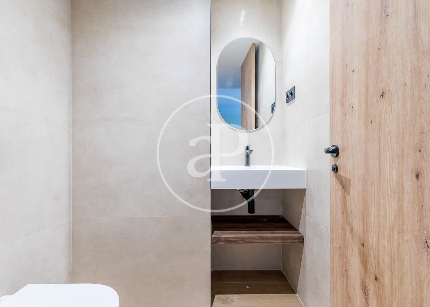 3 soveværelse Lejlighed til salg i Madrid by - € 1.575.000 (Ref: 9091860)