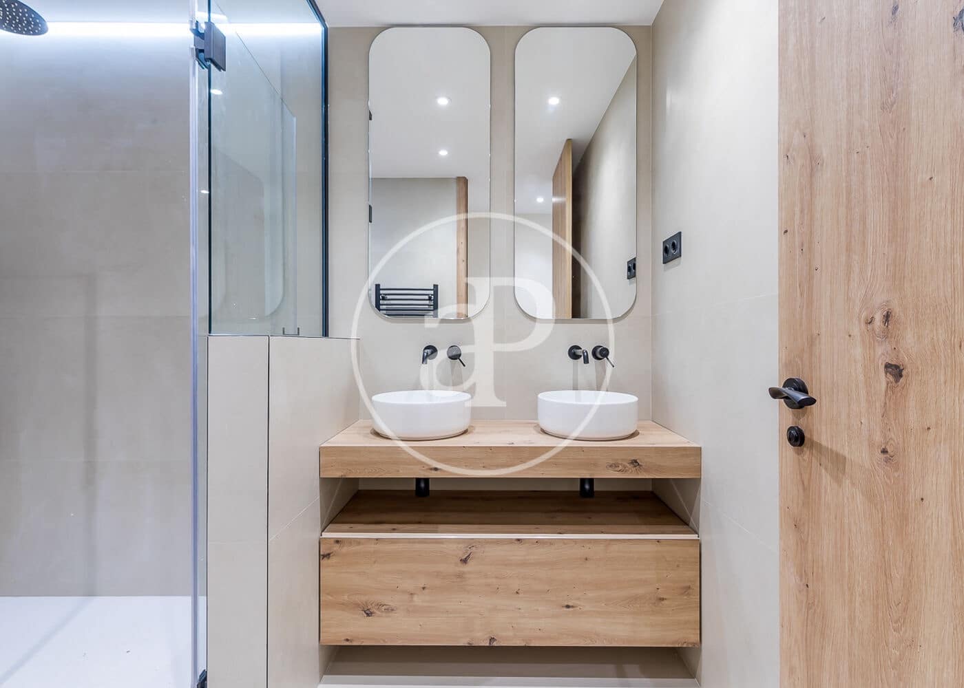 3 soveværelse Lejlighed til salg i Madrid by - € 1.575.000 (Ref: 9091860)