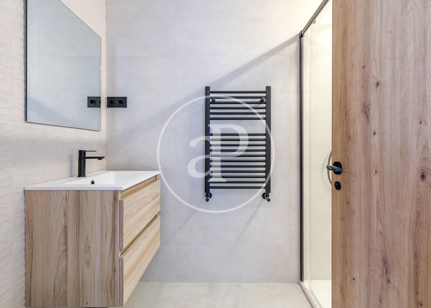 3 soveværelse Lejlighed til salg i Madrid by - € 1.575.000 (Ref: 9091860)