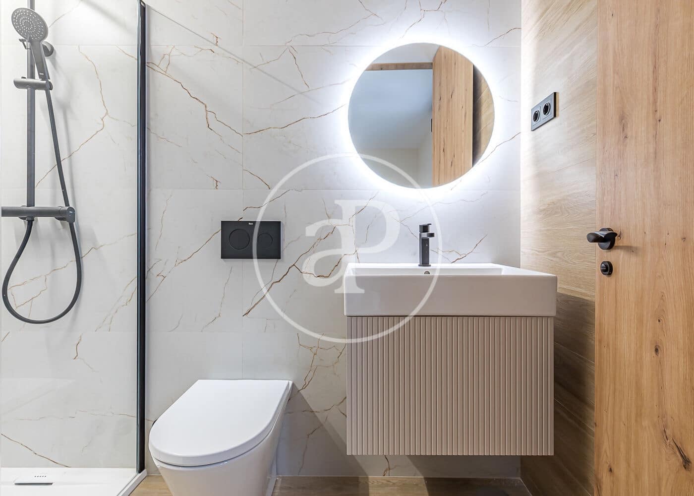 3 soveværelse Lejlighed til salg i Madrid by - € 1.575.000 (Ref: 9091860)