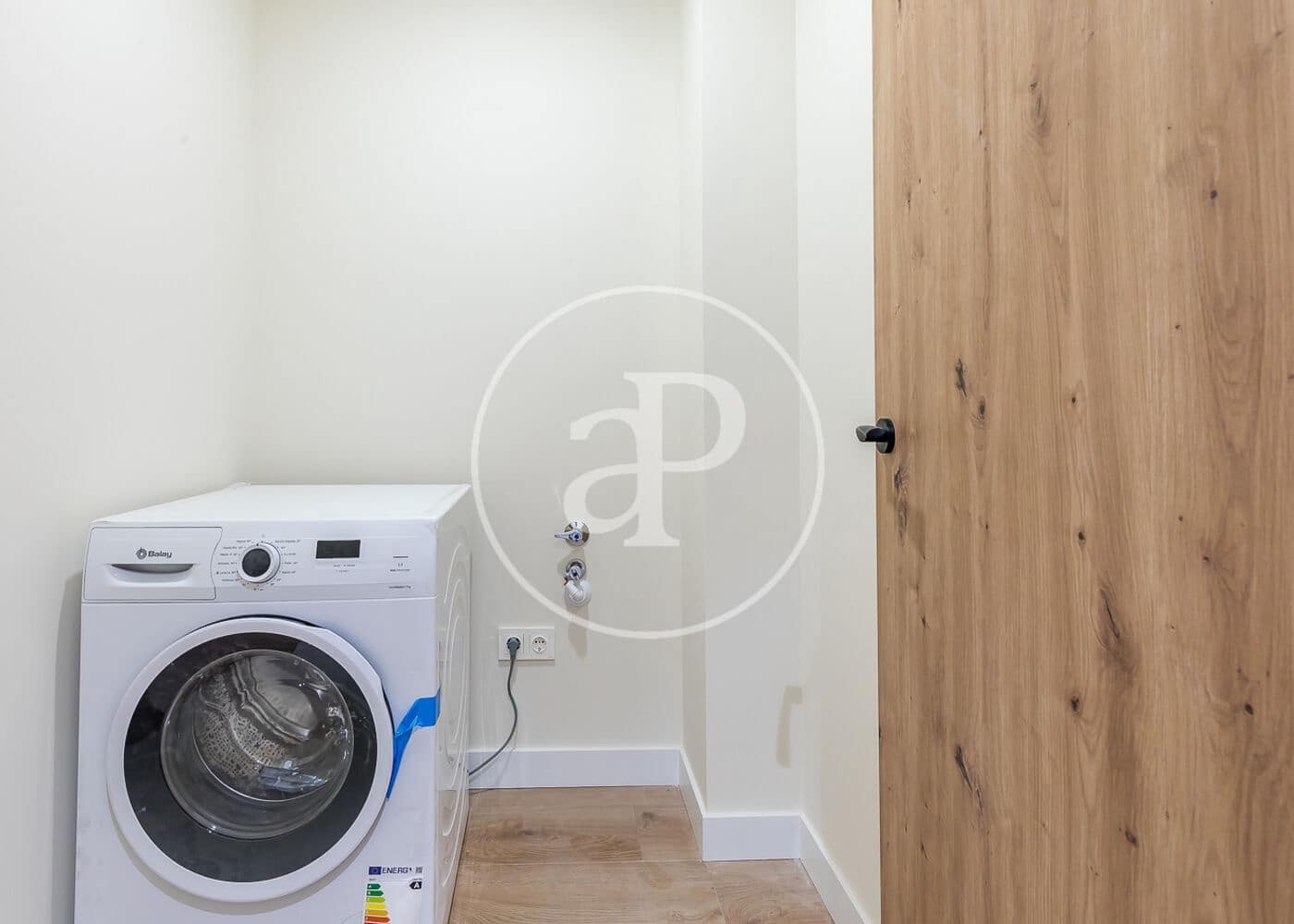 3 soveværelse Lejlighed til salg i Madrid by - € 1.575.000 (Ref: 9091860)