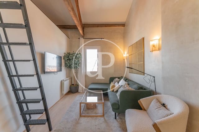 2 soveværelse Lejlighed til leje i Cuatro Caminos, Madrid by - € 1.800 (Ref: 9091861)