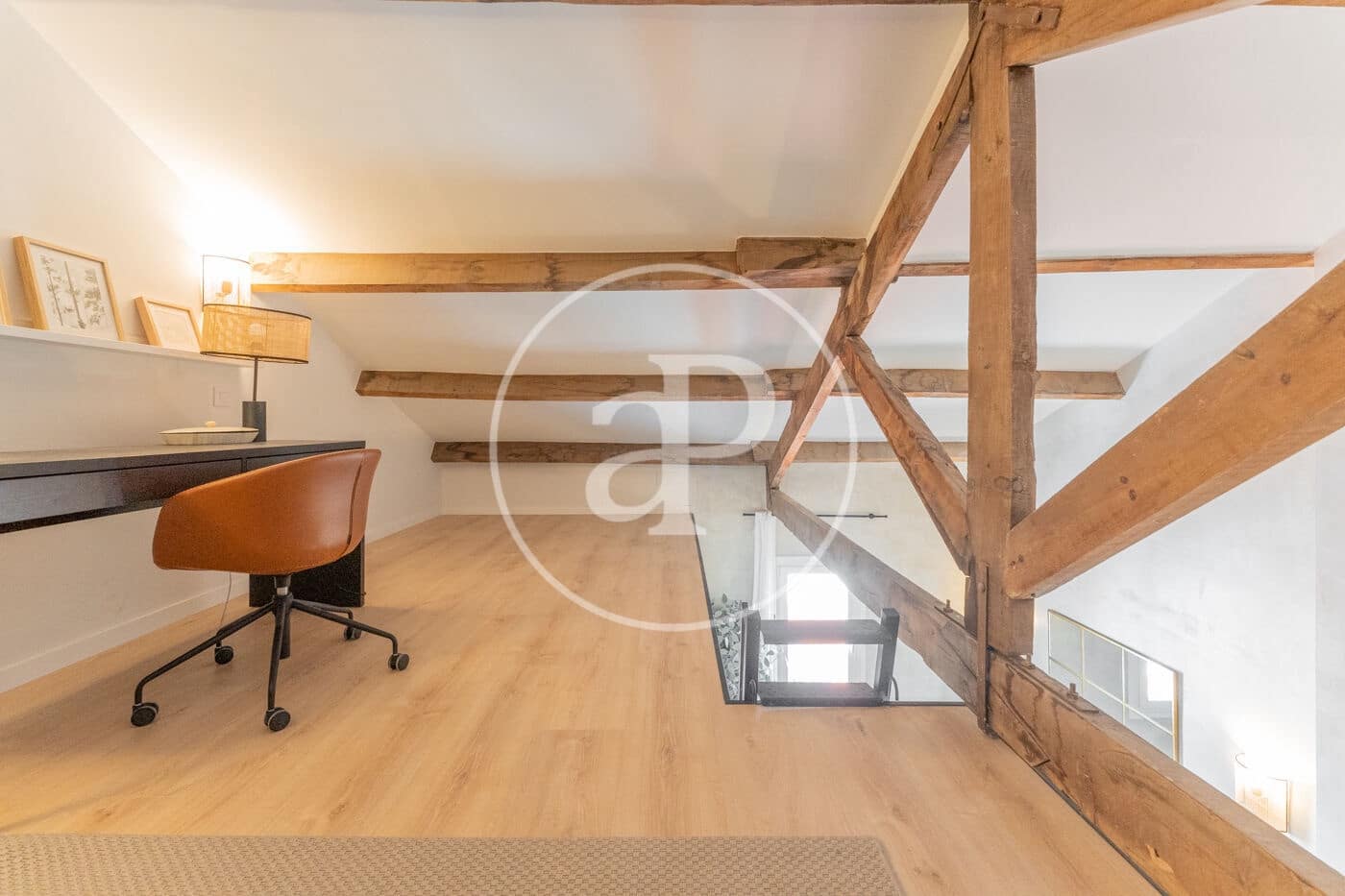 2 soveværelse Lejlighed til leje i Madrid by - € 1.800 (Ref: 9091861)