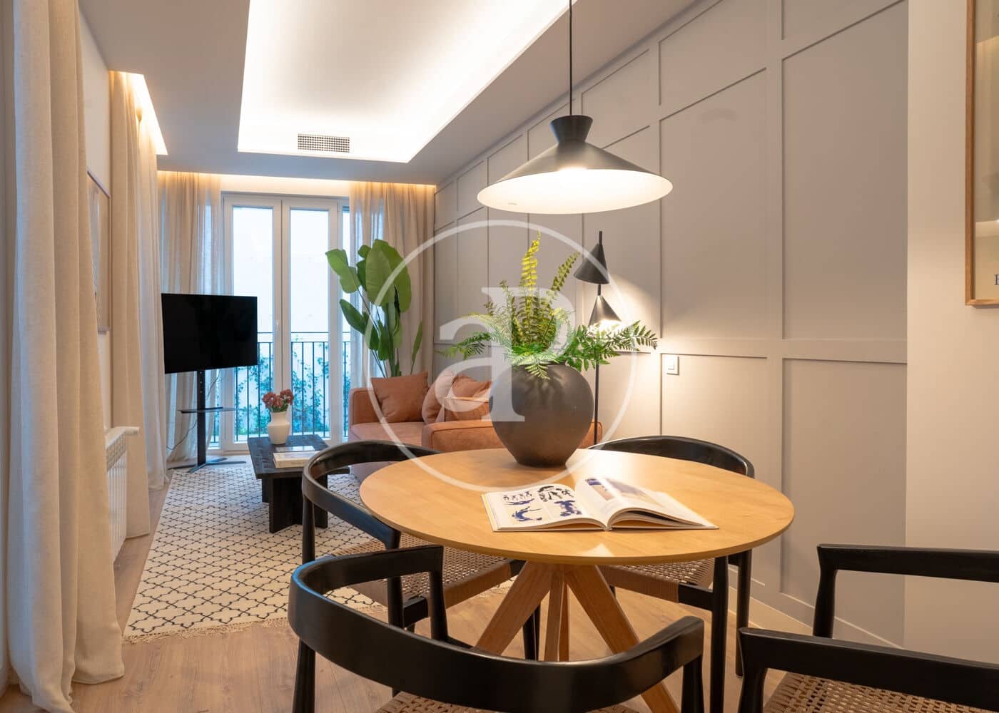 1 Zimmer Apartment zu vermieten in Madrid Stadt - 2.400 € (Ref: 9091862)