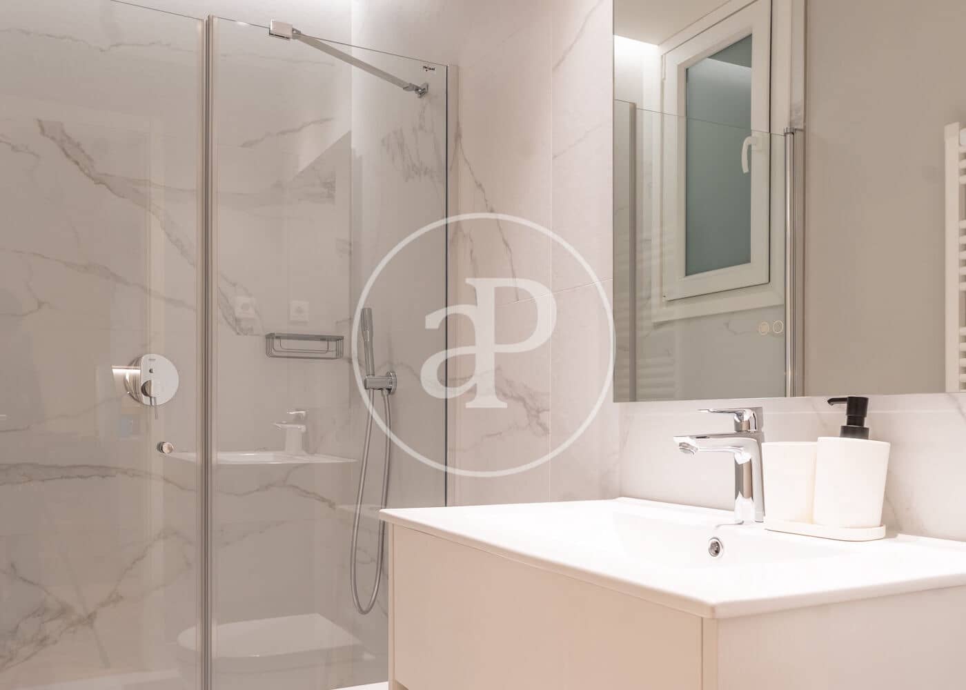 1 Zimmer Apartment zu vermieten in Madrid Stadt - 2.400 € (Ref: 9091862)