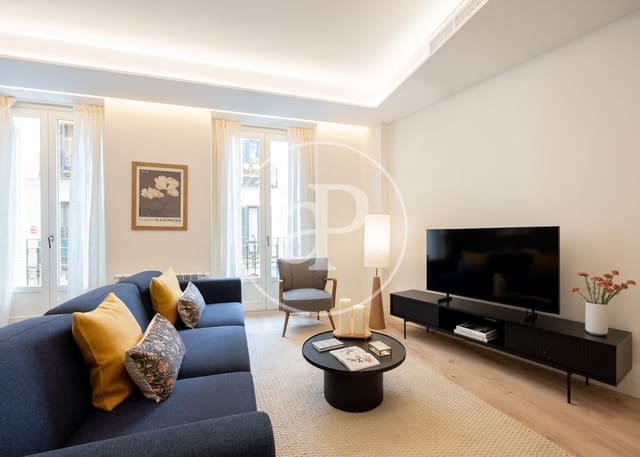 2 soveværelse Lejlighed til leje i Embajadores, Madrid by - € 2.500 (Ref: 9091863)
