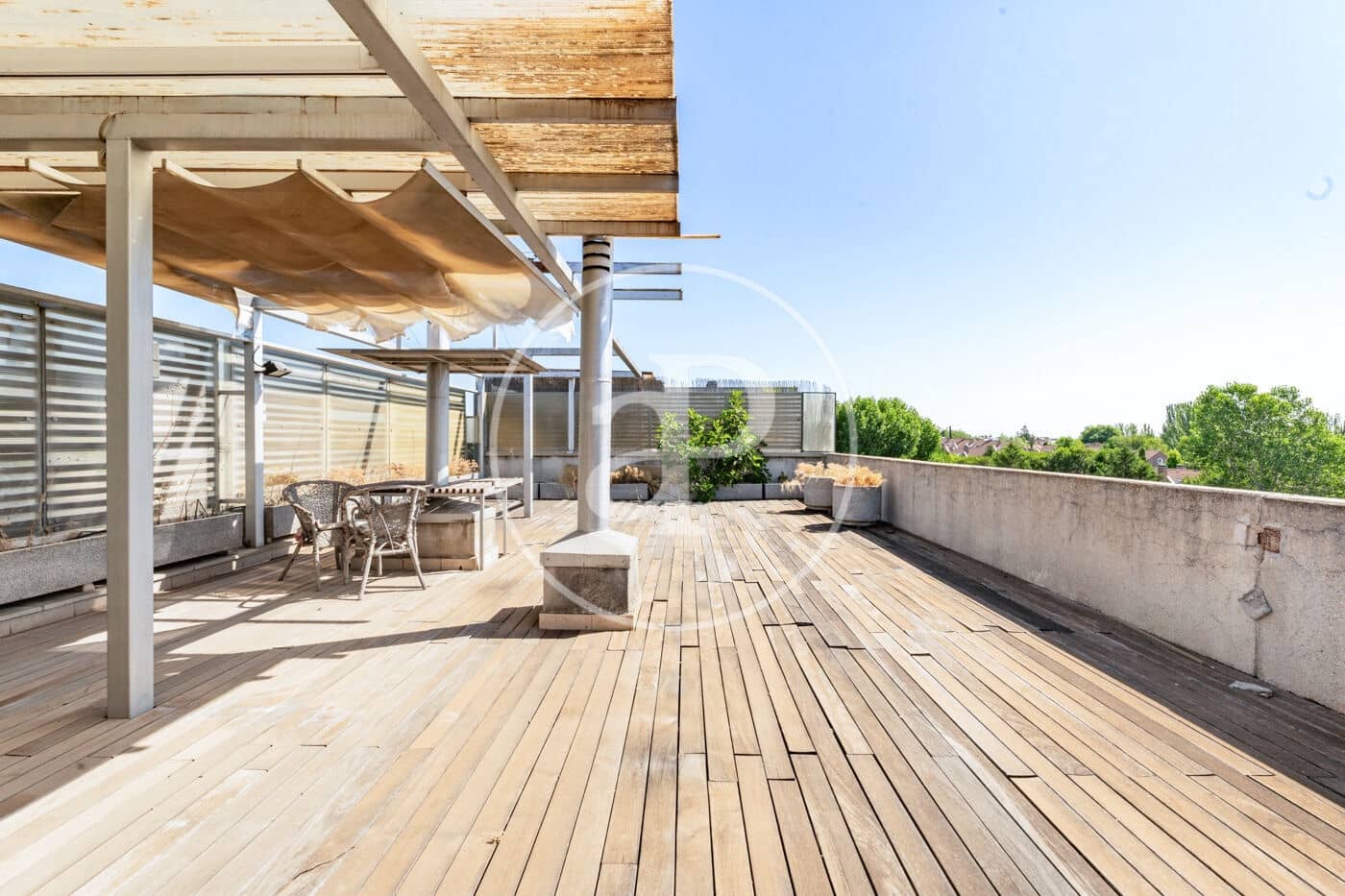 4 soveværelse Penthouse til salg i La Moraleja med swimmingpool - € 1.480.000 (Ref: 9095484)