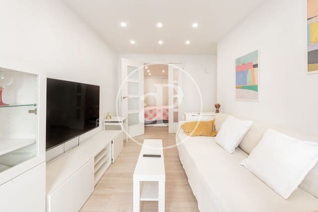 2 soverom Leilighet til leie i Universidad, Madrid by - € 2 000 (Ref: 9095485)