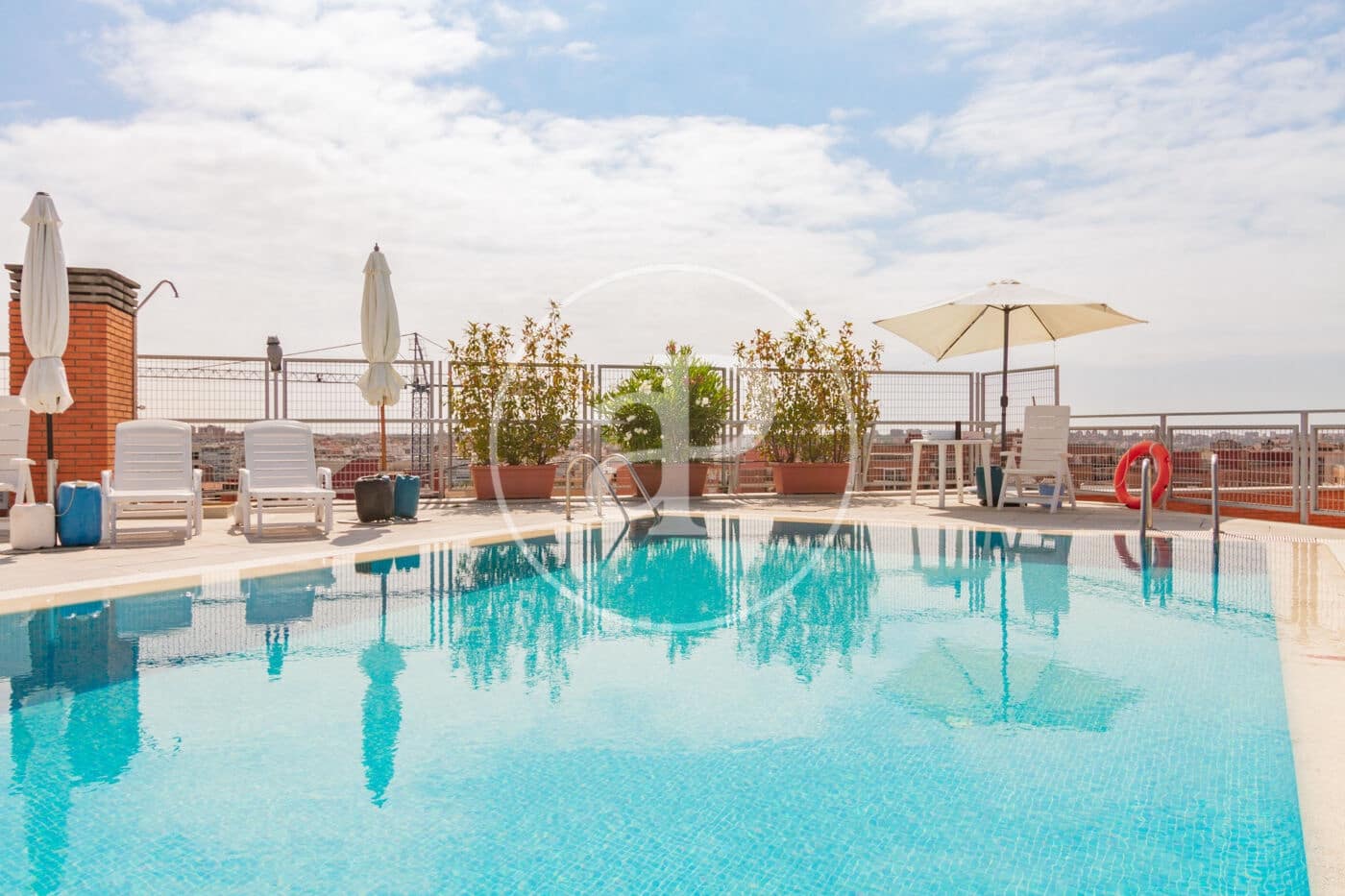 2 soverom Leilighet til salgs i Madrid by med svømmebasseng - € 690 000 (Ref: 9099328)