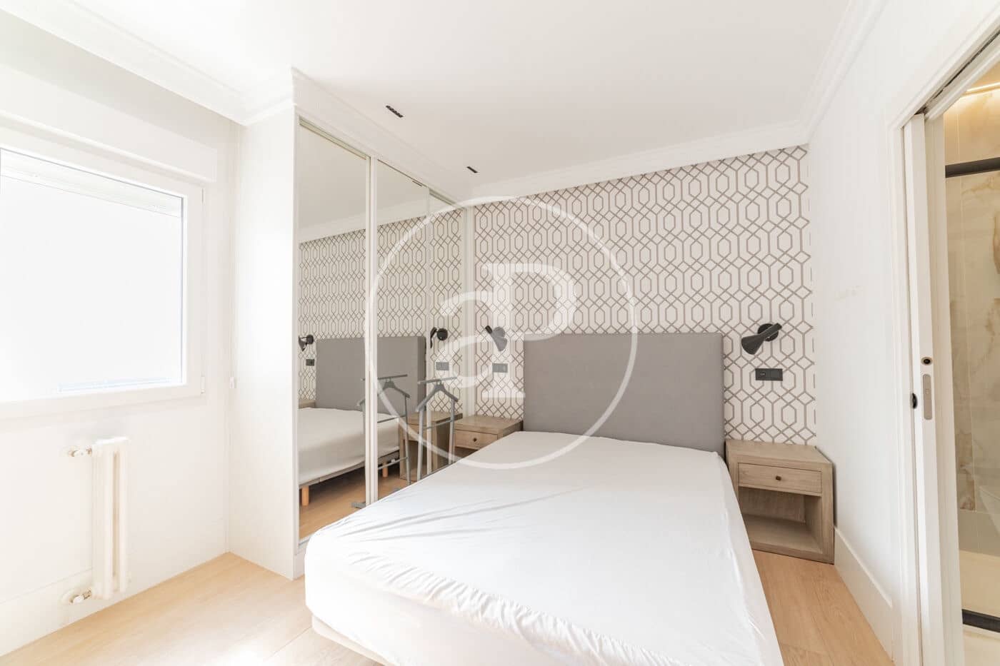 2 soveværelse Lejlighed til leje i Madrid by - € 2.500 (Ref: 9100936)