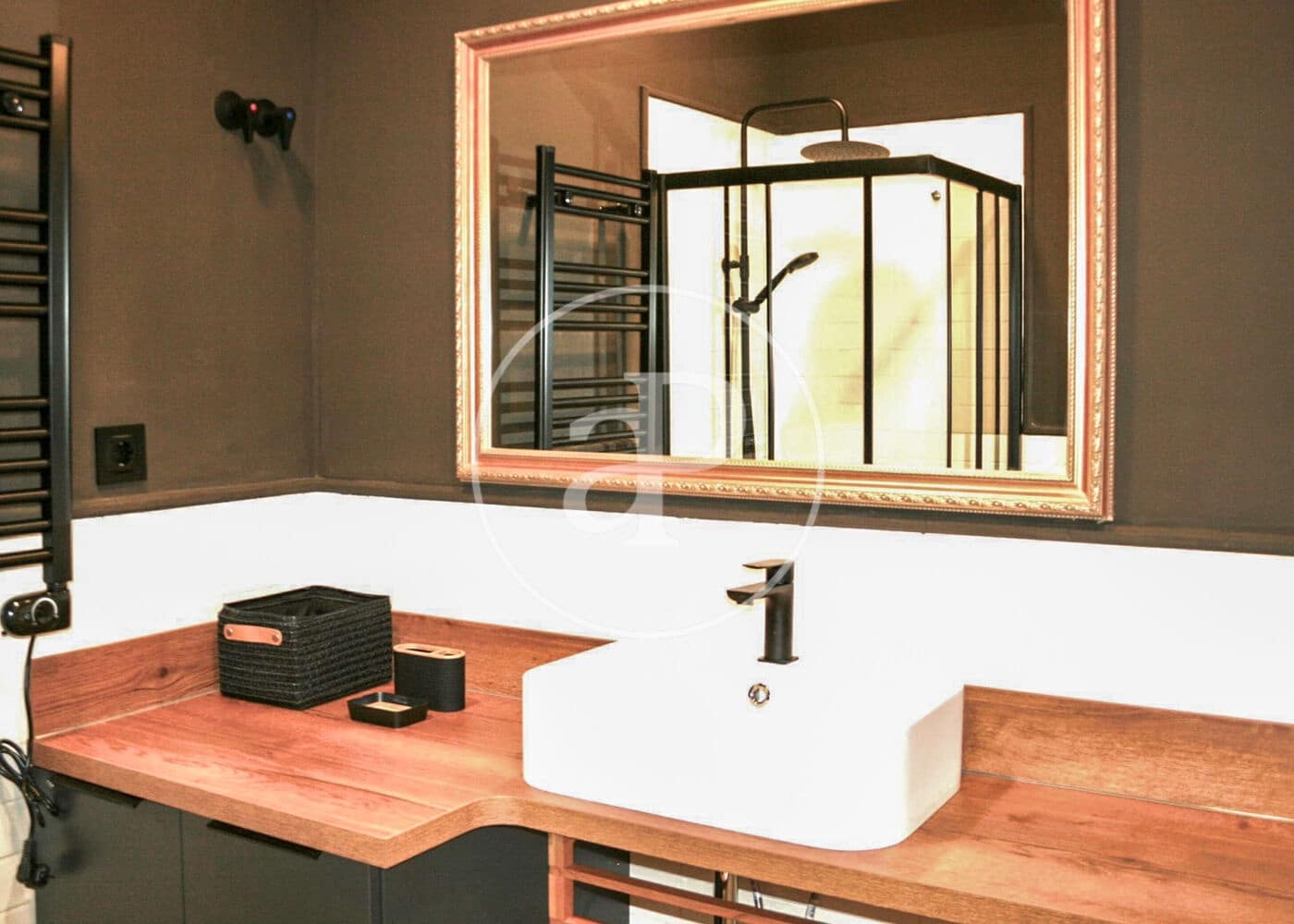 1 slaapkamer Appartement te huur in Madrid stad - € 2.000 (Ref: 9100937)