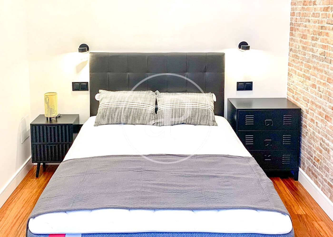 1 slaapkamer Appartement te huur in Madrid stad - € 2.000 (Ref: 9100937)