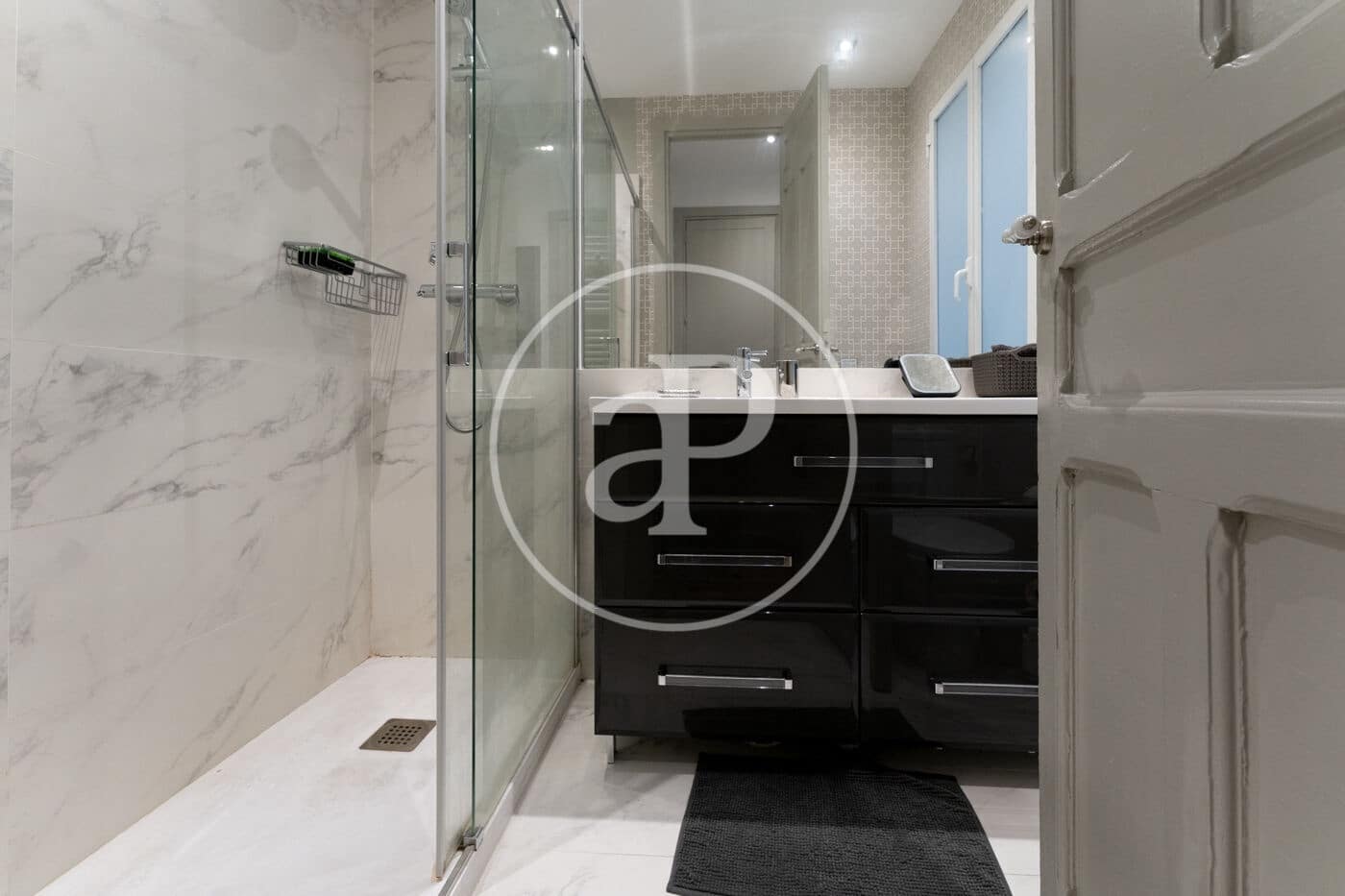 2 bedroom Apartment for rent in Madrid city - € 2,390 (Ref: 9100942)