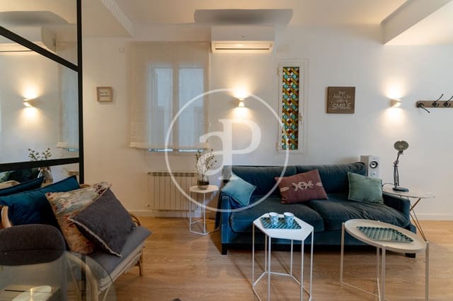 2 sovrum Lägenhet att hyra i Castellana, Madrid stad - 2 290 € (Ref: 9100942)
