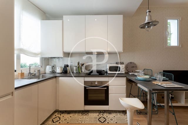 2 sovrum Lägenhet att hyra i Castellana, Madrid stad - 2 290 € (Ref: 9100942)