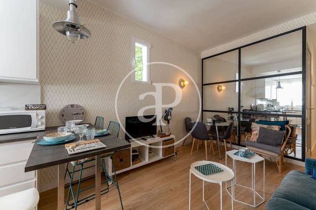 2 soverom Leilighet til leie i Castellana, Madrid by - € 2 390 (Ref: 9100942)