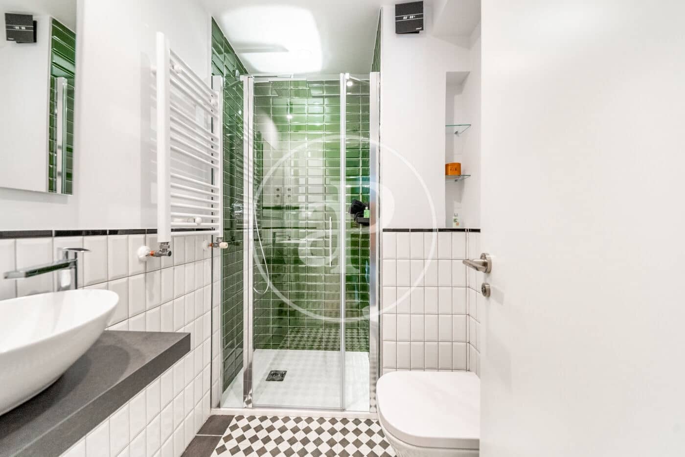 1 quarto Apartamento para arrendar em Madrid cidade - 2 550 € (Ref: 9100945)