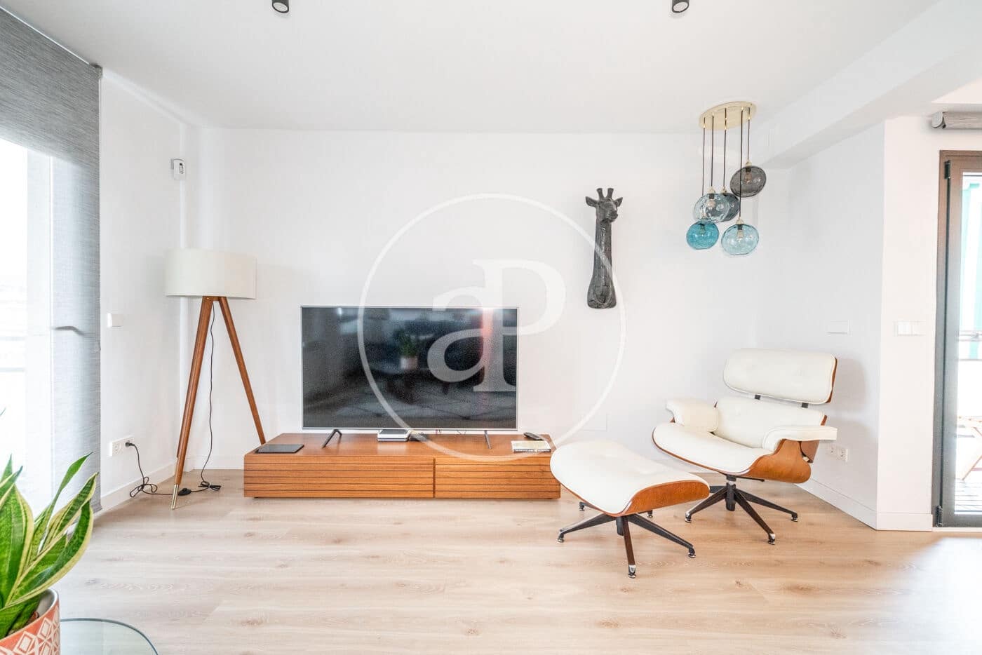 1 quarto Apartamento para arrendar em Madrid cidade - 2 550 € (Ref: 9100945)