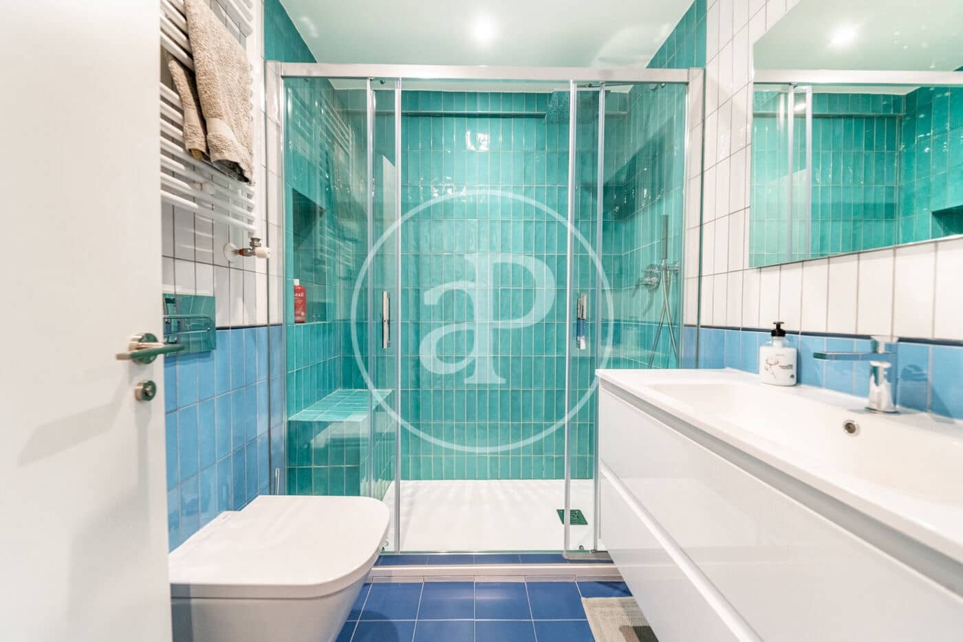 1 quarto Apartamento para arrendar em Madrid cidade - 2 550 € (Ref: 9100945)