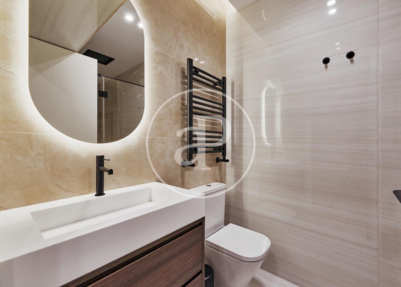 3 soveværelse Lejlighed til salg i Madrid by - € 2.009.000 (Ref: 9103121)