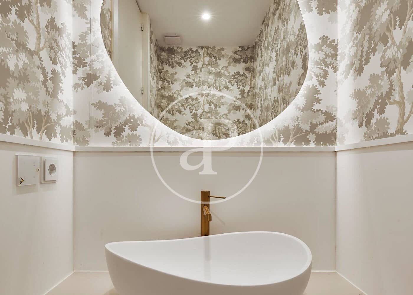 3 soveværelse Lejlighed til salg i Madrid by - € 2.009.000 (Ref: 9103121)