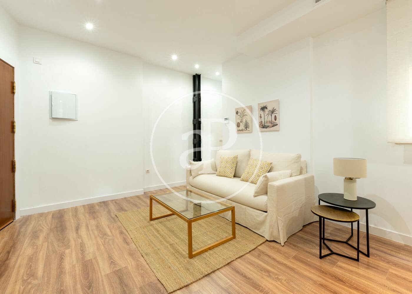 2 soveværelse Lejlighed til leje i Madrid by - € 2.800 (Ref: 9104864)