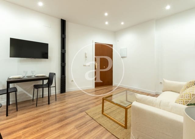 2 soveværelse Lejlighed til leje i Goya, Madrid by - € 2.800 (Ref: 9104864)