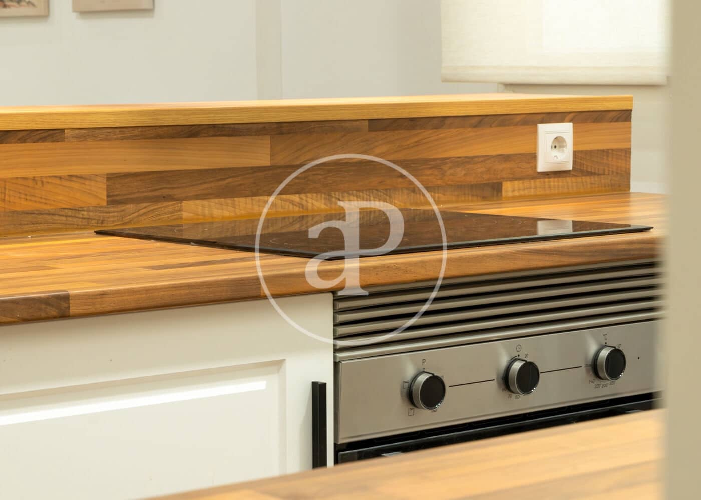 2 soveværelse Lejlighed til leje i Madrid by - € 2.800 (Ref: 9104864)