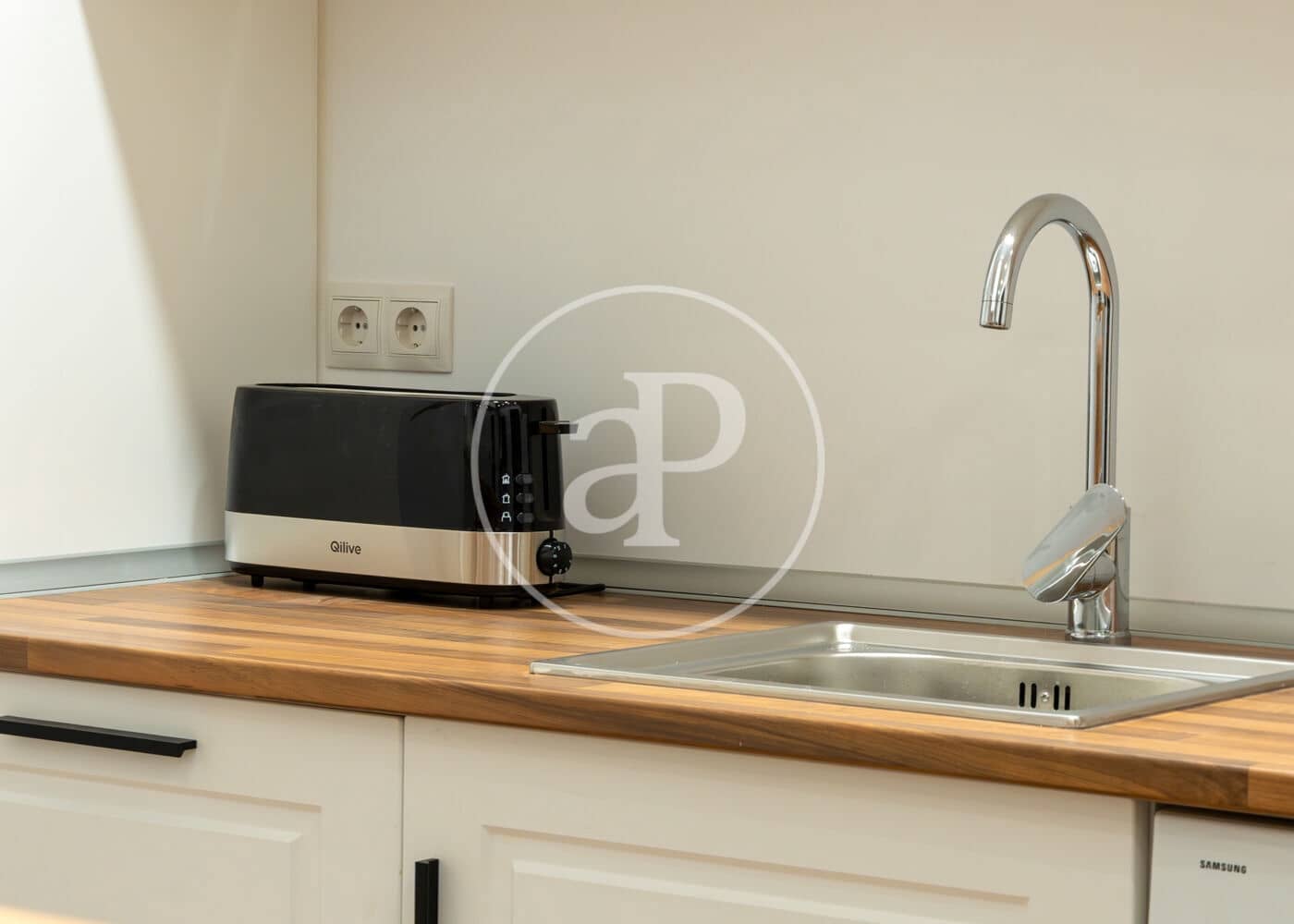 2 soveværelse Lejlighed til leje i Madrid by - € 2.800 (Ref: 9104864)