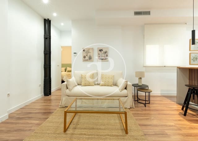 2 soveværelse Lejlighed til leje i Goya, Madrid by - € 2.800 (Ref: 9104864)