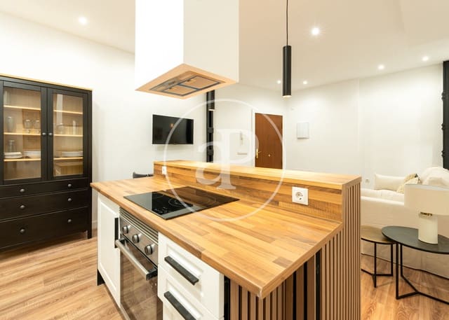 2 soveværelse Lejlighed til leje i Goya, Madrid by - € 2.800 (Ref: 9104864)