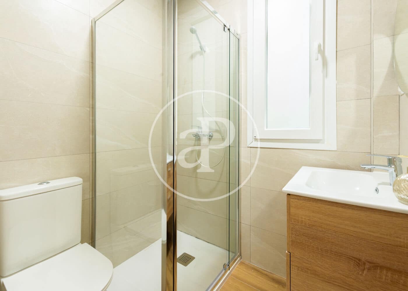 2 soveværelse Lejlighed til leje i Madrid by - € 2.800 (Ref: 9104864)