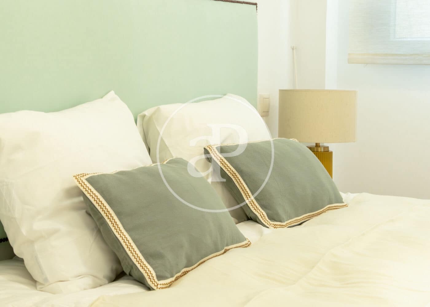 2 soveværelse Lejlighed til leje i Madrid by - € 2.800 (Ref: 9104864)