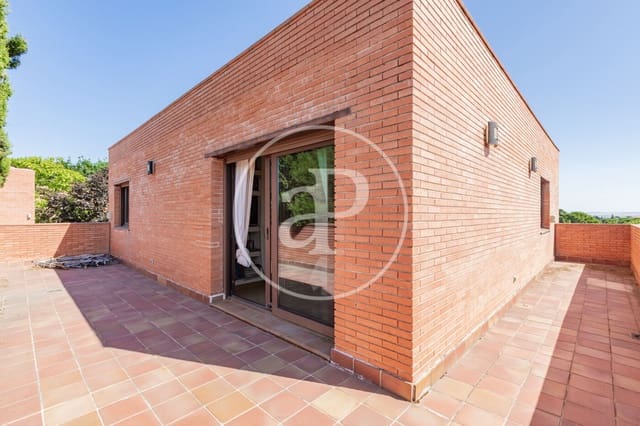 5 soveværelse Villa til salg i Fuente del Fresno, San Sebastián de los Reyes med swimmingpool - € 1.950.000 (Ref: 9104865)