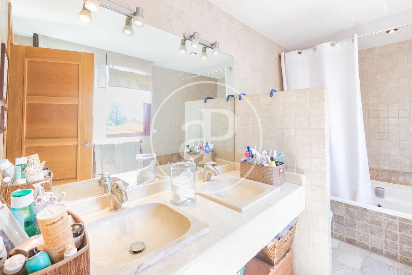 5 soveværelse Villa til salg i San Sebastian de los Reyes med swimmingpool - € 1.950.000 (Ref: 9104865)