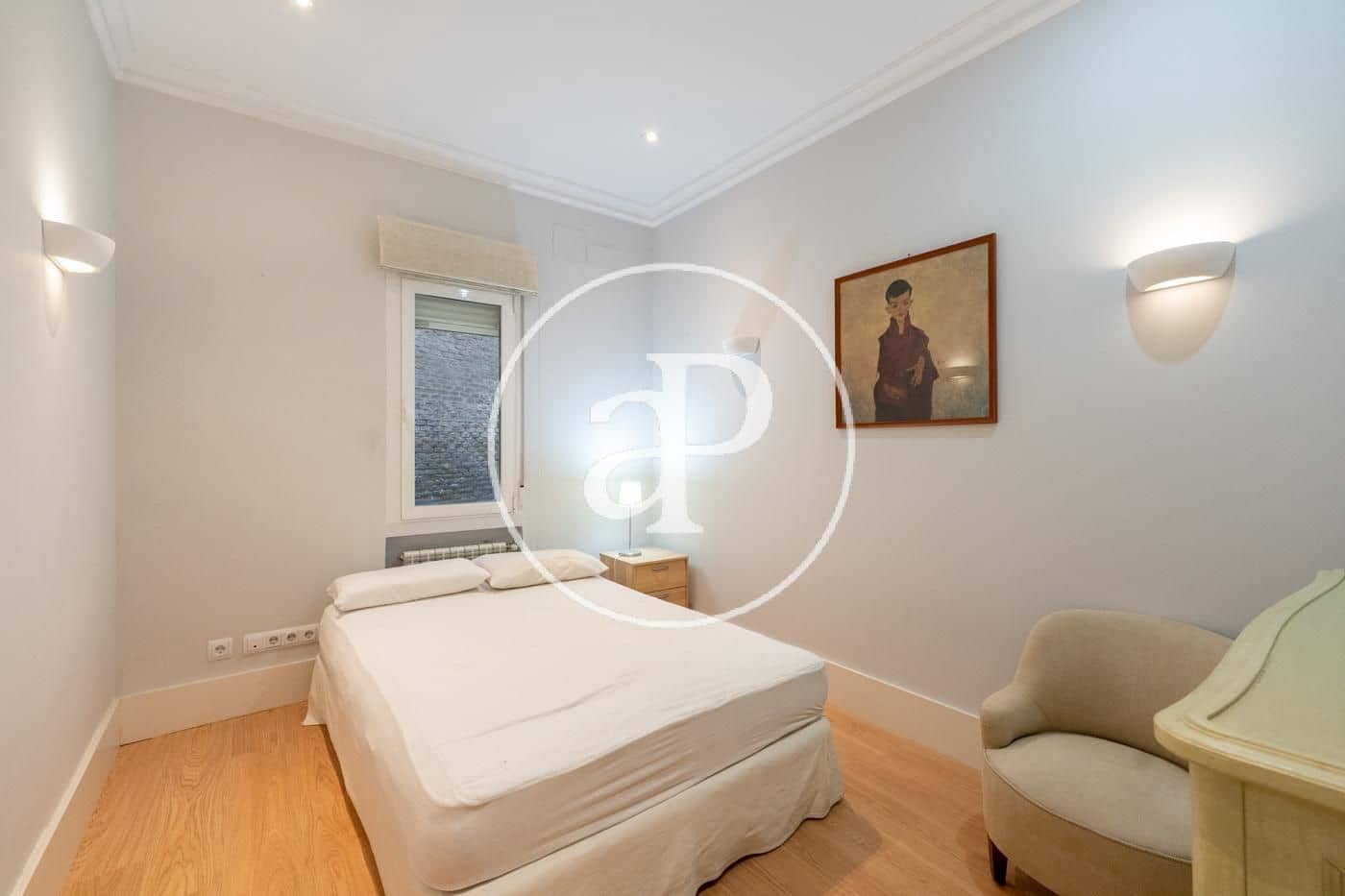 2 bedroom Apartment for rent in Madrid city - € 2,000 (Ref: 9104870)