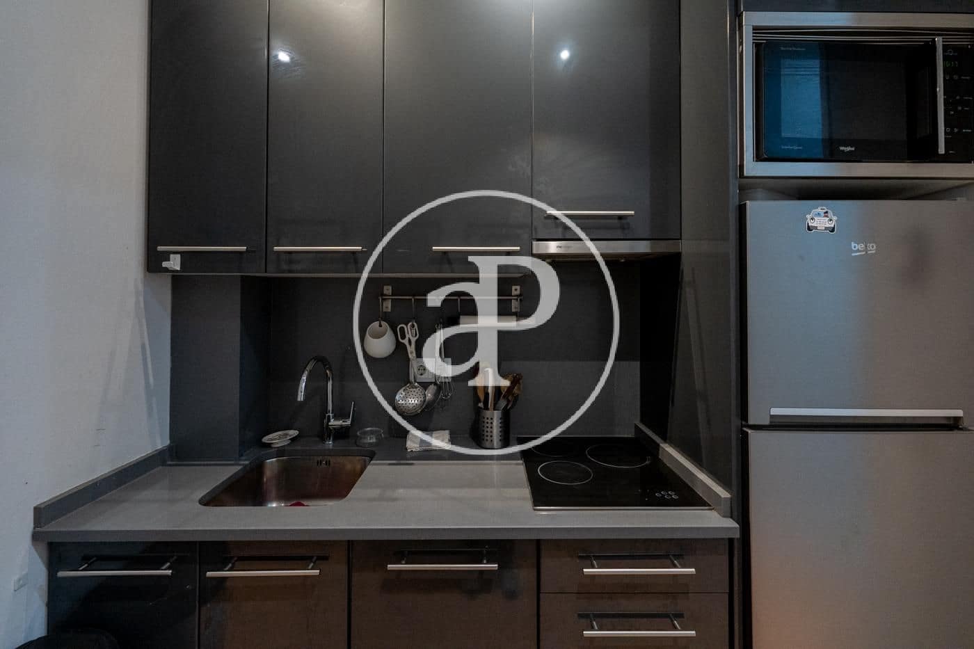 2 bedroom Apartment for rent in Madrid city - € 2,000 (Ref: 9104870)