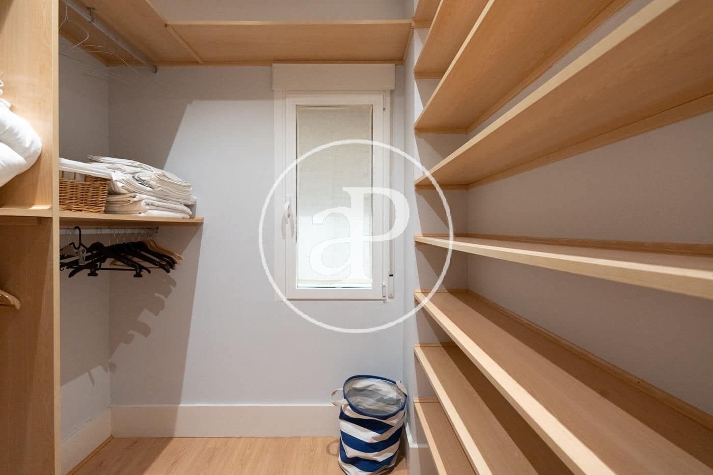 2 bedroom Apartment for rent in Madrid city - € 2,000 (Ref: 9104870)