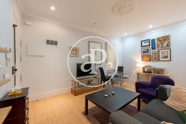 Appartement de 2 chambres à louer à Almagro, Madrid ville - 2 000 € (Ref: 9104870)