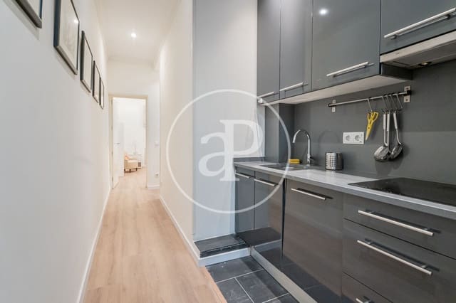 Apartamento de 2 habitaciones en Almagro, Madrid ciudad en alquiler - 2.000 € (Ref: 9104870)